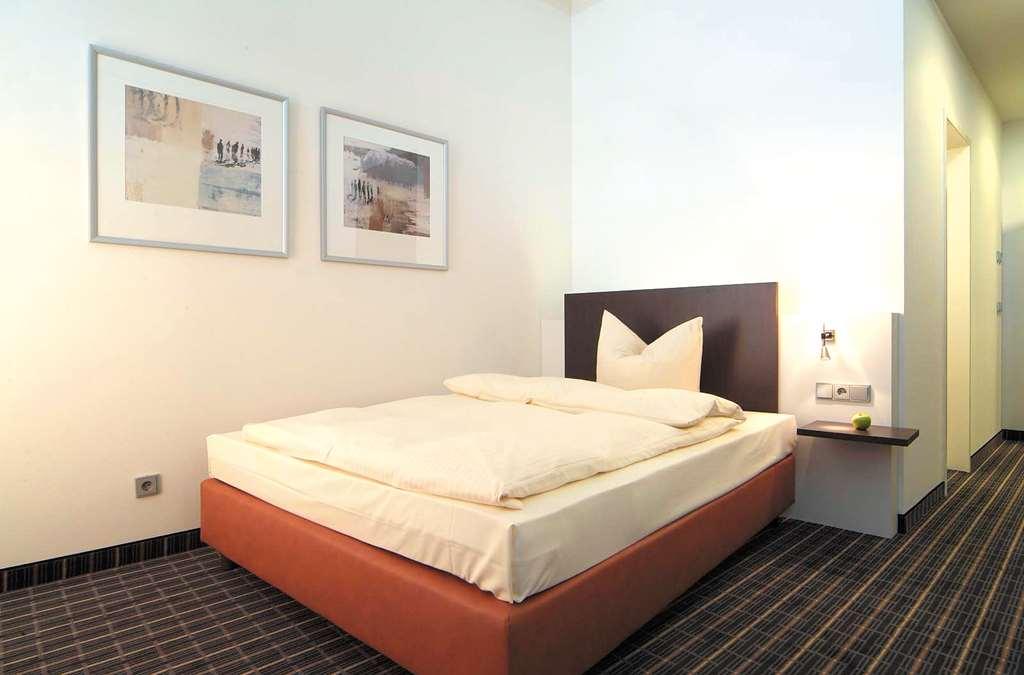 Livenwork Hotel & Coworking Gvz Ингольштадт Номер фото