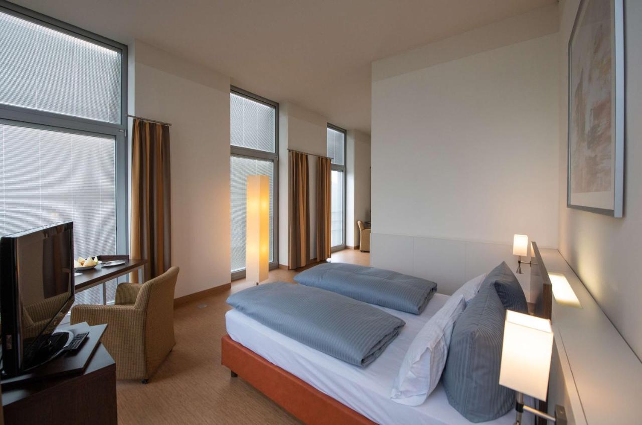 Livenwork Hotel & Coworking Gvz Ингольштадт Экстерьер фото