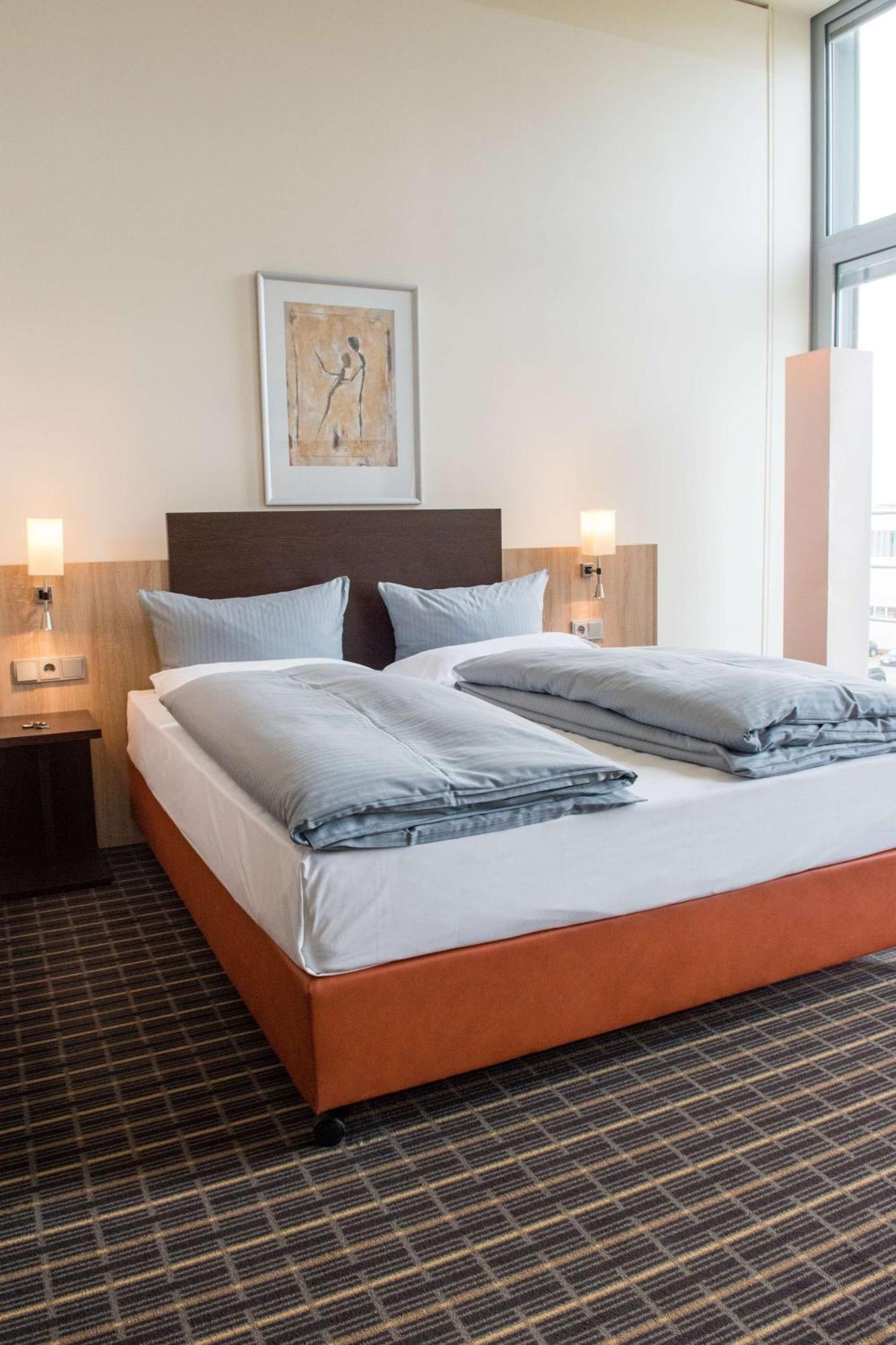 Livenwork Hotel & Coworking Gvz Ингольштадт Экстерьер фото