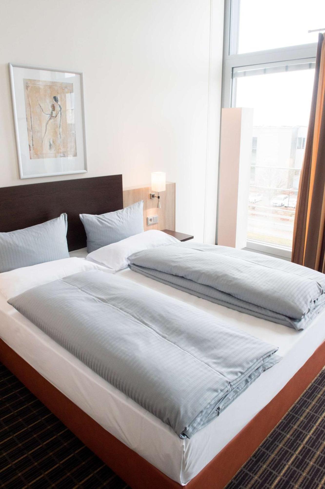 Livenwork Hotel & Coworking Gvz Ингольштадт Экстерьер фото