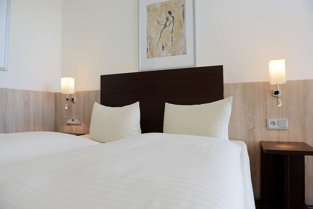 Livenwork Hotel & Coworking Gvz Ингольштадт Номер фото
