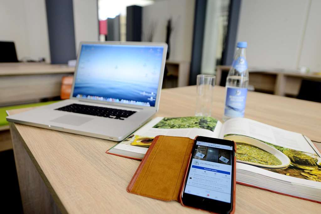 Livenwork Hotel & Coworking Gvz Ингольштадт Удобства фото